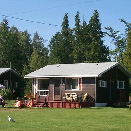 Wee Point Resort Manitowaning Δωμάτιο φωτογραφία