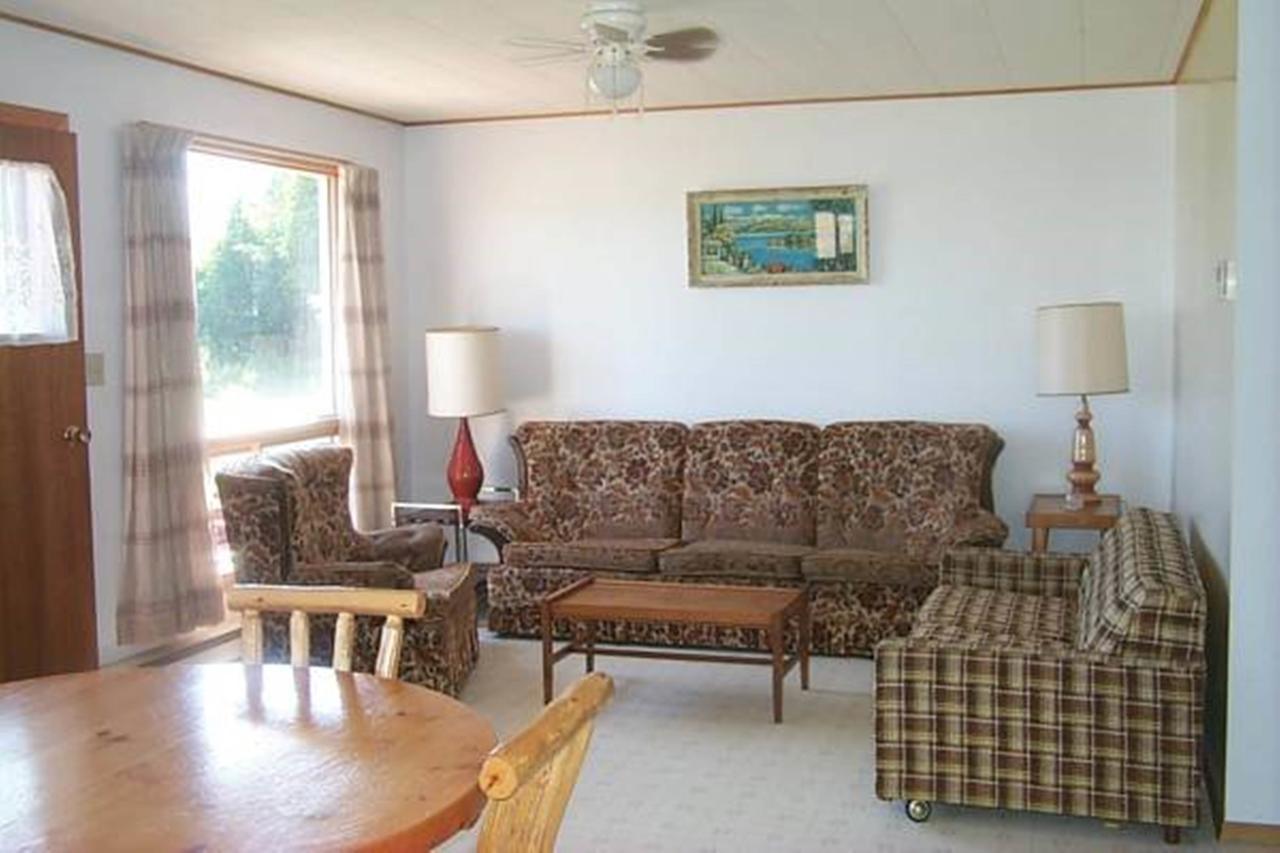 Wee Point Resort Manitowaning Δωμάτιο φωτογραφία
